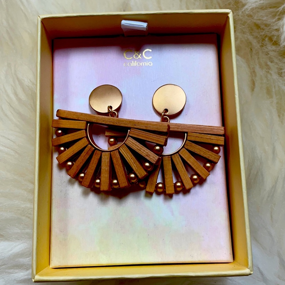NEW Wood and rose gold bead Fan Earrings ~2” wide